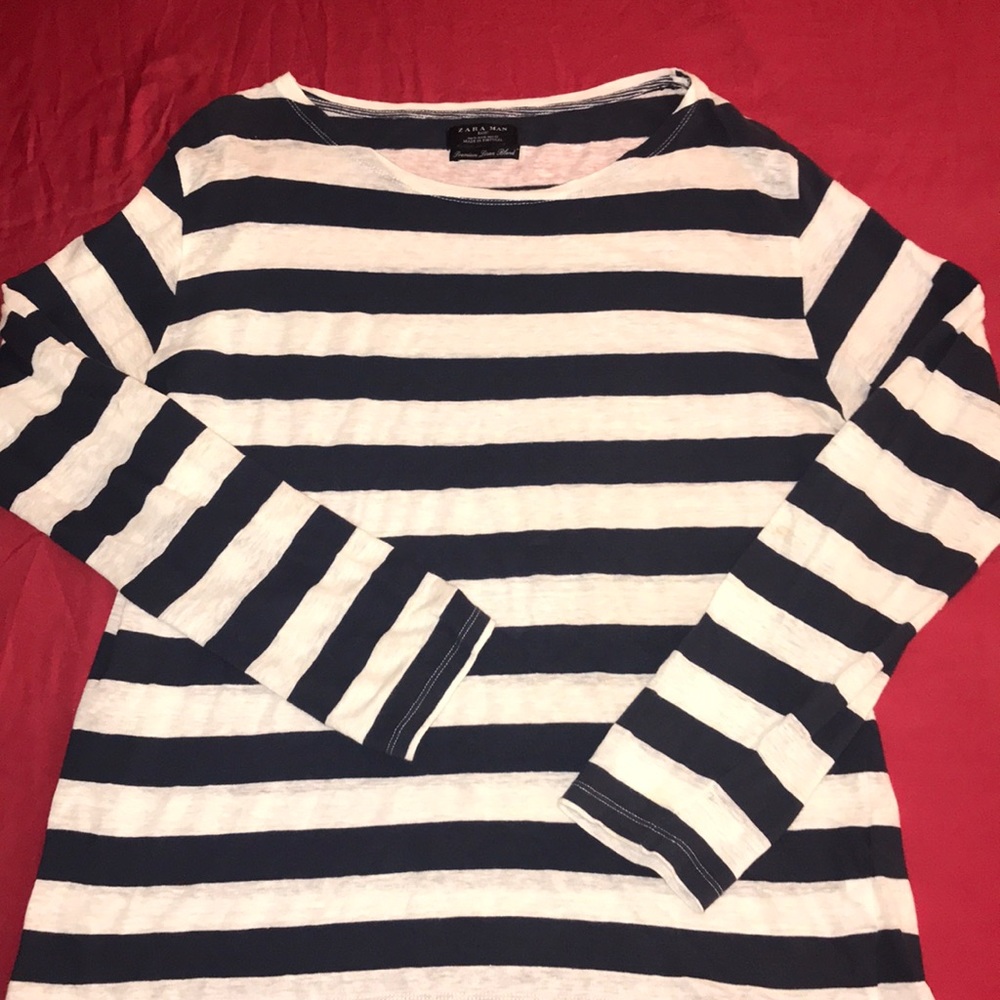 Zara light weight long sleeve tee